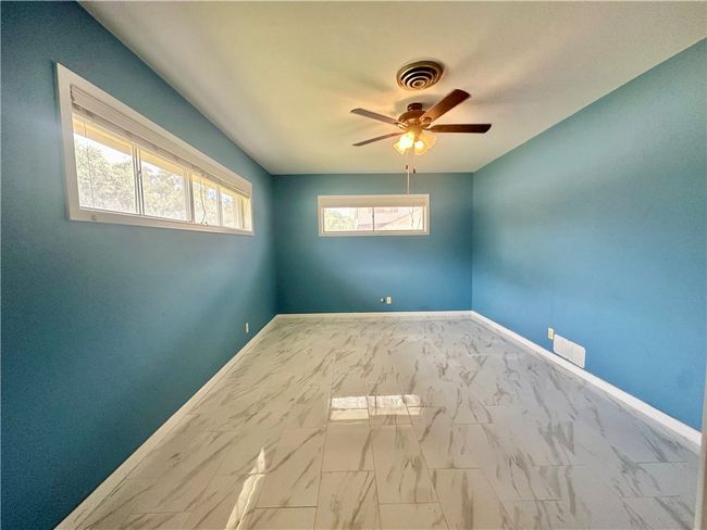 1316 Northwood St, House other with 2 bedrooms, 1 bathrooms and 4 parking in Alice TX | Image 16
