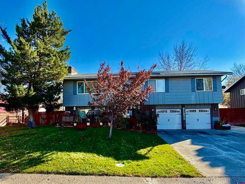 2210 Devon St, Montrose, CO, 81401-5518 | Card Image