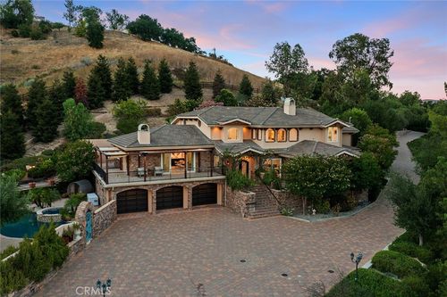 6029 Fairview Pl, Agoura Hills, CA, 91301-1851 | Card Image