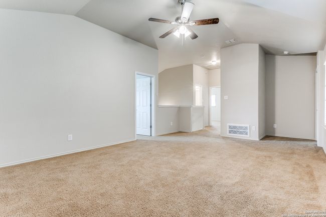 209 Country Vale, House other with 5 bedrooms, 3 bathrooms and null parking in Cibolo TX | Image 18
