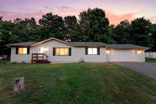 134 James Ct, Balsam Lake, WI, 54810-9085 | Card Image