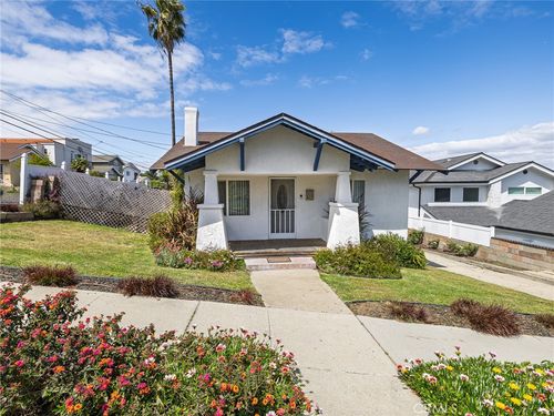 573 W Palm Ave, El Segundo, CA, 90245-2163 | Card Image