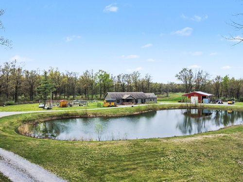 7526 N 200 E, Wheatfield, IN, 46392-8527 | Card Image