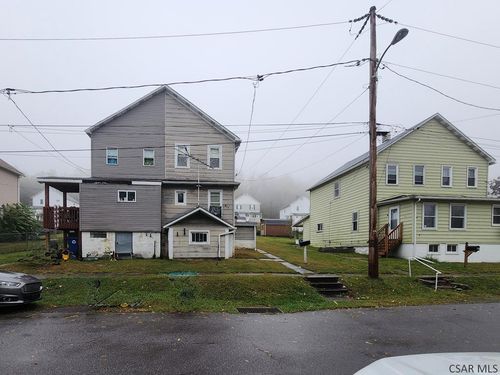 825 4th St, Windber, PA, 15963-1111 | Card Image