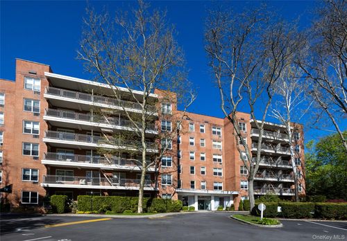 3w-177 Hartsdale Rd, White Plains, NY, 10607 | Card Image