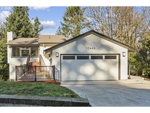 13445 Applegate Ter, Oregon City, OR, 97045-2803 | Card Image
