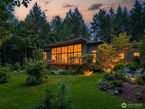 13123 Phelps Rd Ne, Bainbridge Island, WA, 98110-4140 | Card Image