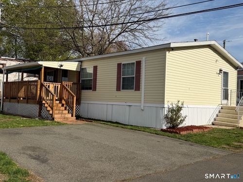 25-1950 N Broad St, Meriden, CT, 06450-2470 | Card Image