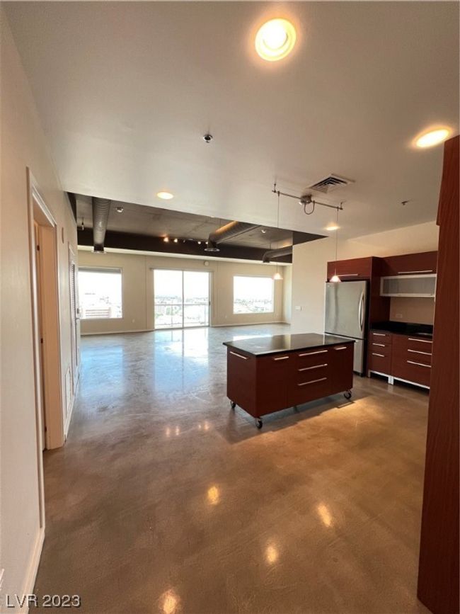 UNIT-1414 - 900 Las Vegas Blvd S, Home with 1 bedrooms, 2 bathrooms and 1 parking in Las Vegas NV | Image 11