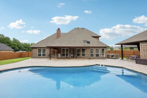 405 Edgewood Ter, Boyd, TX, 76023-3361 | Card Image