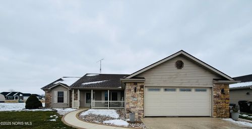 829 Greenbriar Dr, Paulding, OH, 45879-2001 | Card Image