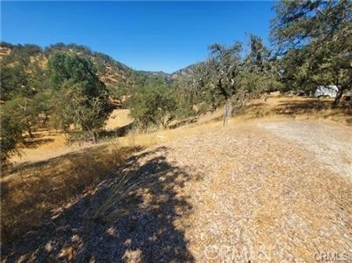 5129 Northfork Pl, Paso Robles, CA, 93446-4211 | Card Image