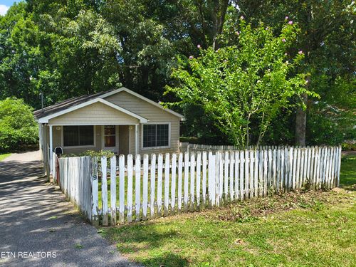 1919 Shasta Rd, Maryville, TN, 37801-5461 | Card Image