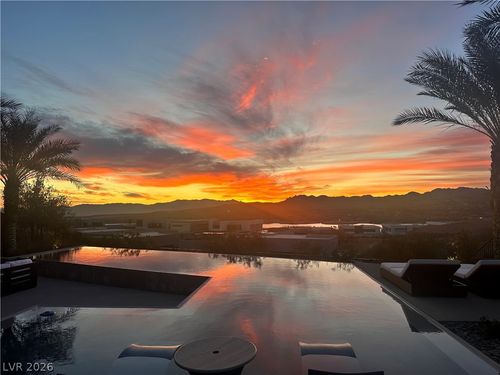 12 Falling Canyon Ct, Henderson, NV, 89011-5050 | Card Image