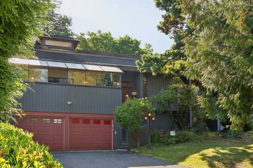 7730 Stanley St, Burnaby, BC, V5E1V8 | Card Image