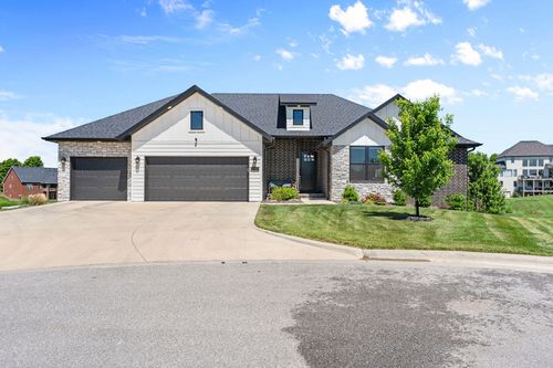 5961 S Doubletree Ct, Springfield, MO, 65810-6017 | Card Image