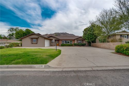 22715 Arliss Dr, Grand Terrace, CA, 92313-5113 | Card Image