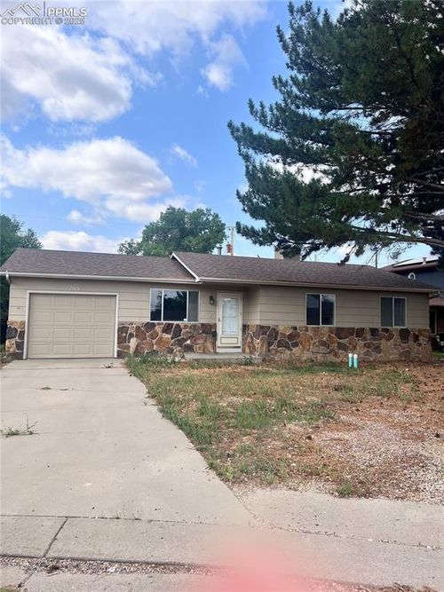 785 Harrow Ct, Canon City, CO, 81212-4632 | Card Image