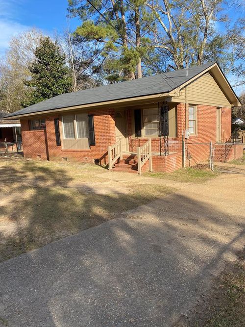 800 Crockett Dr, Columbus, GA, 31904-5862 | Card Image