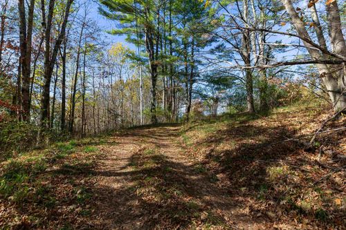 385 Hauger Rd, Thetford Ctr, VT, 05075 | Card Image