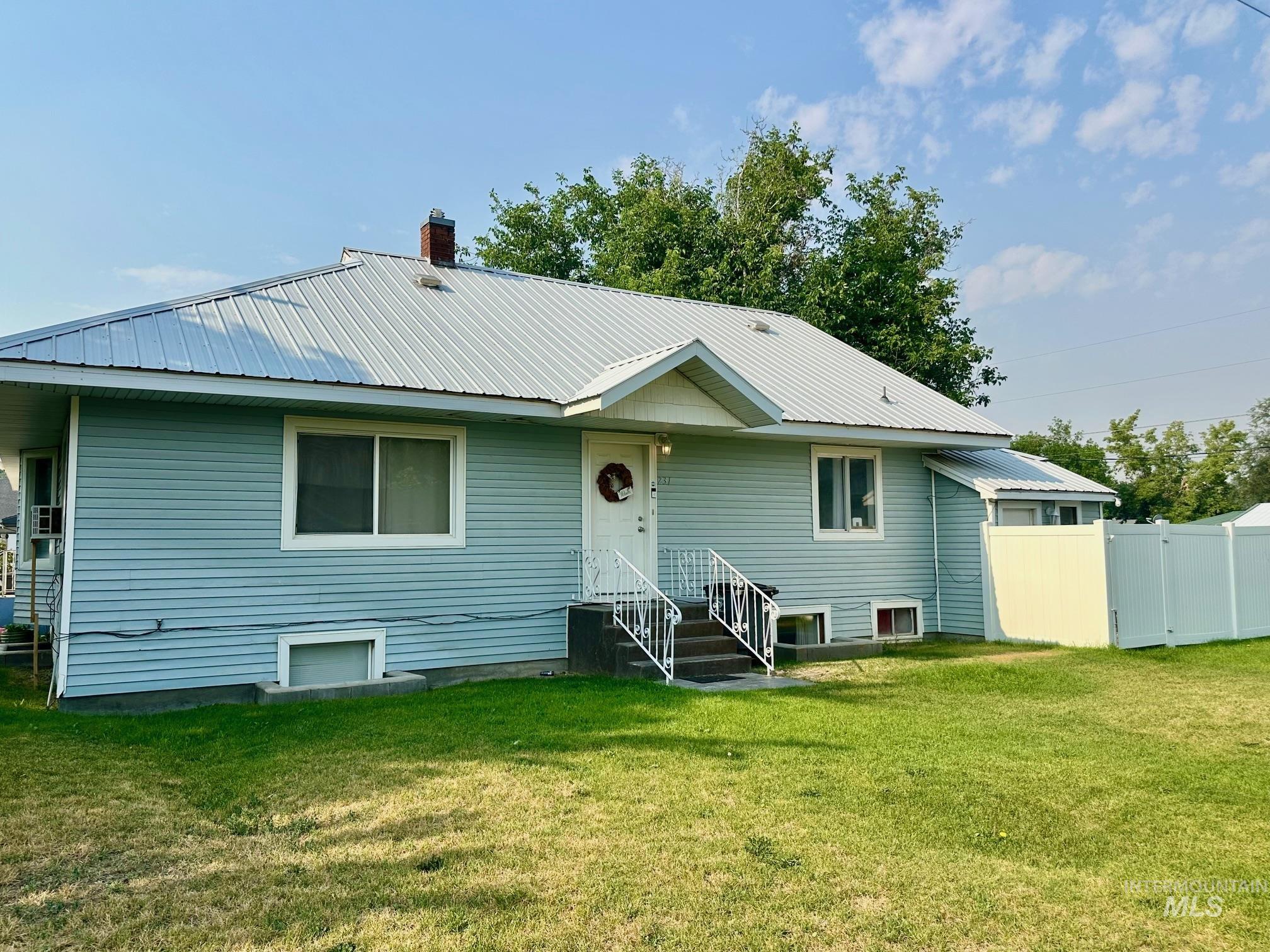 307 Birch St S, Kimberly, ID 83341