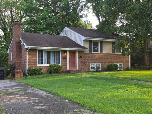 3117 Tomaranne Dr, Roanoke, VA, 24018-3127 | Card Image