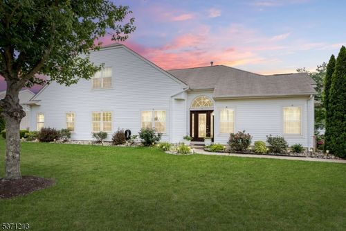 2 Moet Ct, Manchester Tw, NJ, 08759-6253 | Card Image