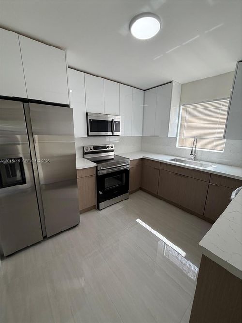 1-510 Nw 134th St, North Miami, FL, 33168-3841 | Card Image