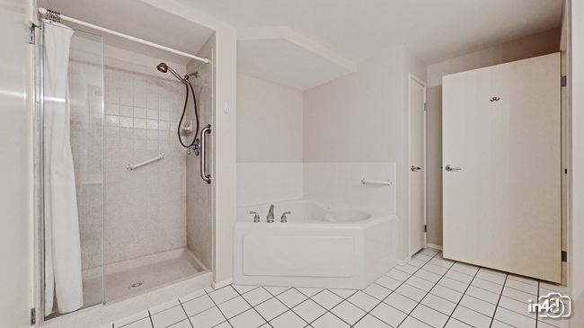 UNIT-108 - 1625 Glenview Rd, Condo with 2 bedrooms, 3 bathrooms and 2 parking in Glenview IL | Image 32