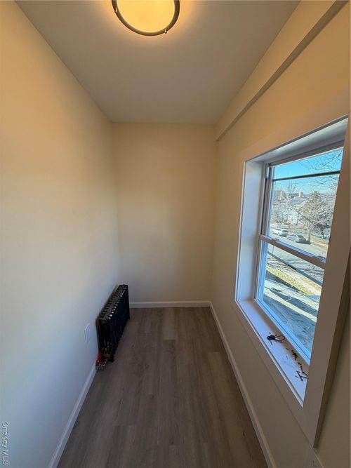 apt-2nd-610 Palisade Ave, Yonkers, NY, 10703-2127 | Card Image