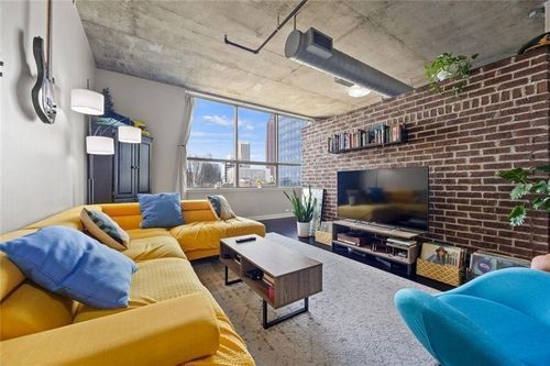 509-115 W Peachtree Pl Nw, Atlanta, GA, 30313-1961 | Card Image