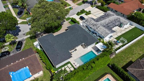 21303 Ne 18th Place, Miami, FL, 33179 | Card Image