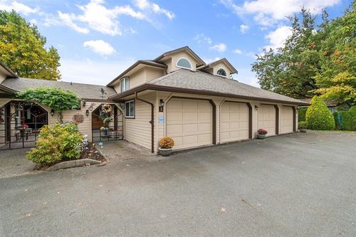 3-9515 Woodbine St, Chilliwack, BC, V2P7T1 | Card Image