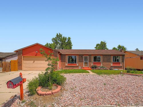 15769 E Greenwood Dr, Aurora, CO, 80013-1717 | Card Image