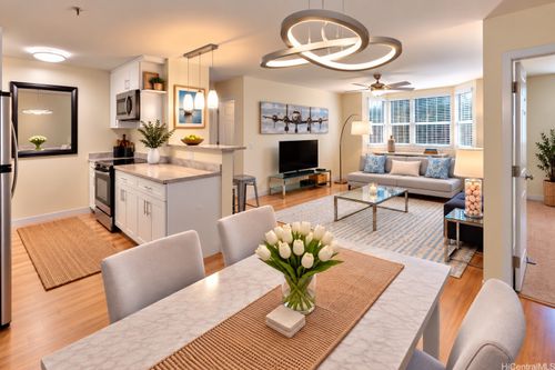 c304-1800 Kaioo Dr, Honolulu, HI, 96815-5828 | Card Image