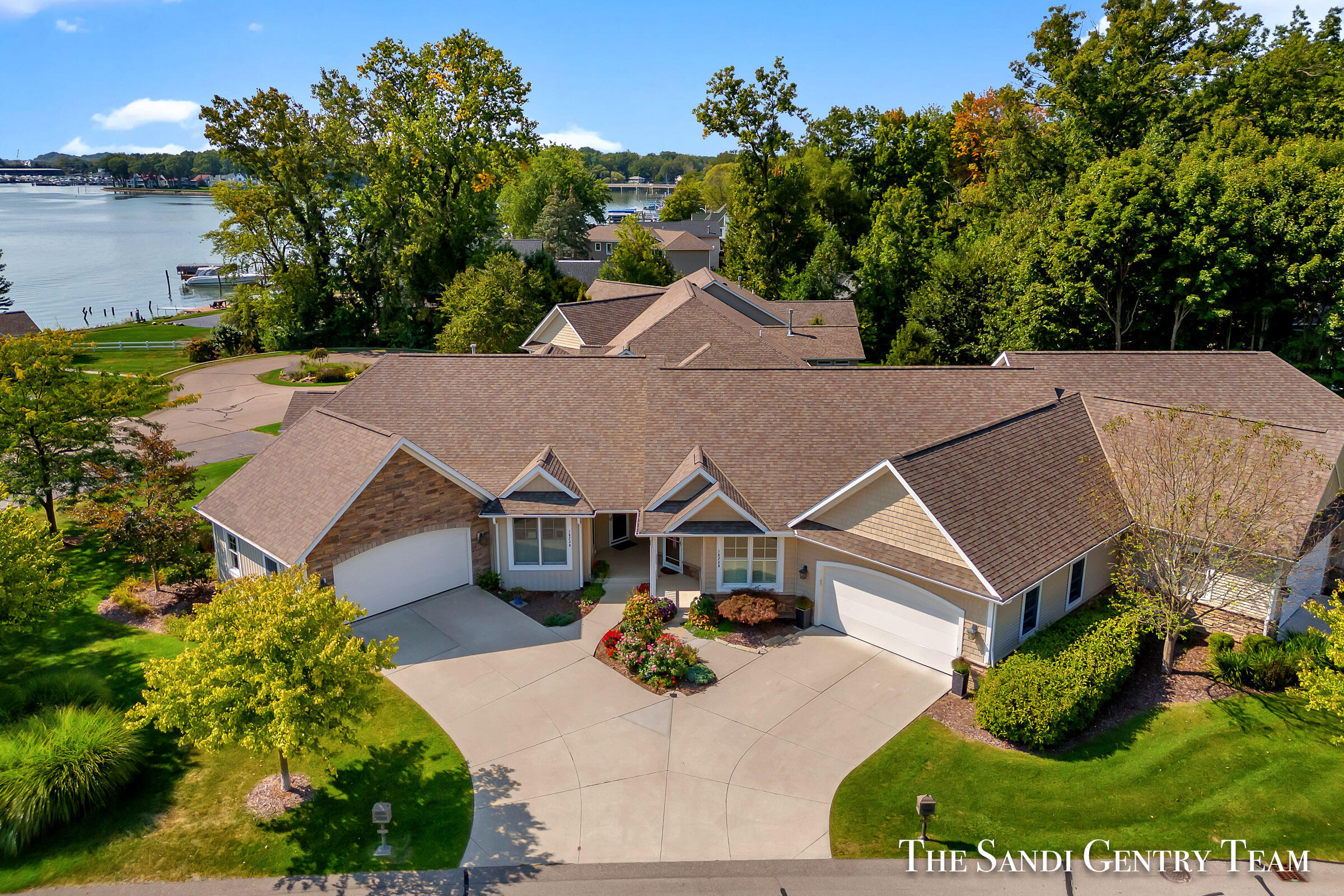 Woodvale Blvd, Spring Lake, MI 49456