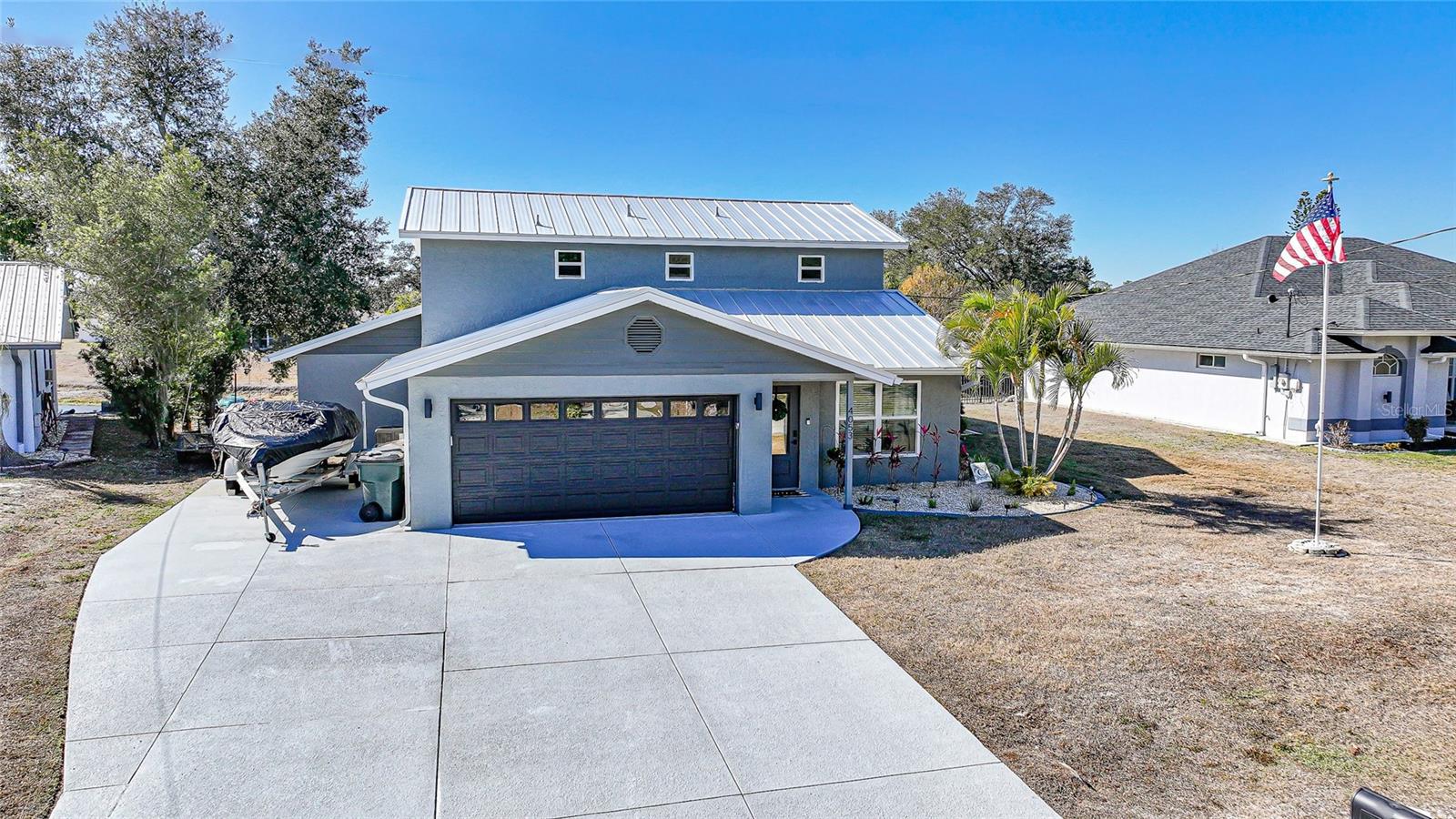 Residential in NORTH PORT 2