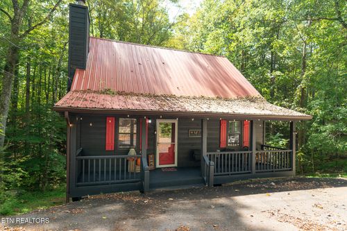 391 Laurel Rd, Townsend, TN, 37882-3629 | Card Image