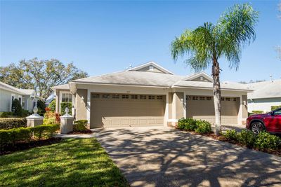 5717 Heronpark Place, House other with 3 bedrooms, 2 bathrooms and null parking in Lithia FL | Image 1