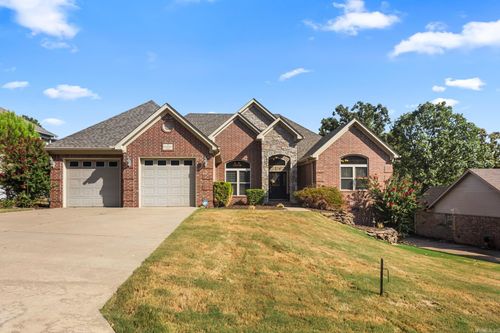 19 Ridgecrest Dr, Cabot, AR, 72023-9329 | Card Image