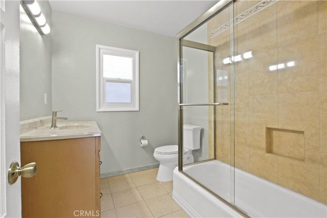 UNIT-7 - 325 Cedar Ave, Condo with 1 bedrooms, 1 bathrooms and null parking in Long Beach CA | Image 22