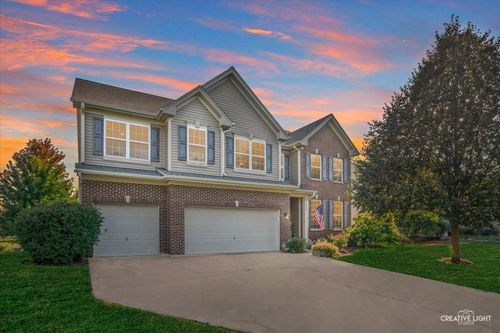 1658 Star Grass Cir, Aurora, IL, 60506-6520 | Card Image
