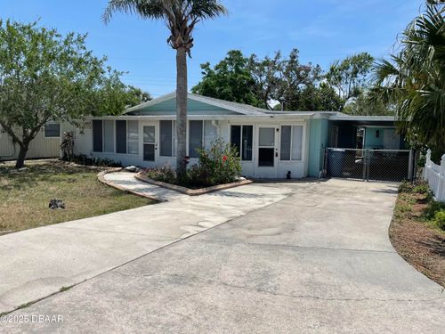 66 River Dr, Ormond Beach, FL, 32176-4152 | Card Image