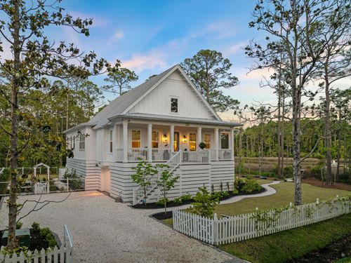 241 N 7th St, Santa Rosa Beach, FL, 32459-3862 | Card Image