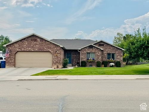 767 N 300 W, Blanding, UT, 84511-3549 | Card Image