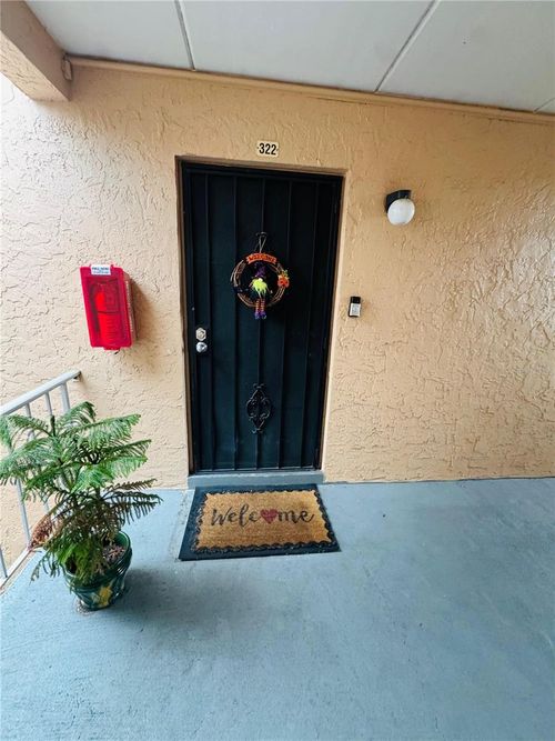 unit-322-4724 Christa Ct, TAMPA, FL, 33614-7231 | Card Image