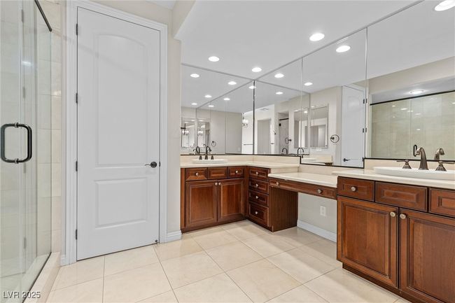 2717 Mona Lisa St, House other with 5 bedrooms, 6 bathrooms and null parking in Henderson NV | Image 48