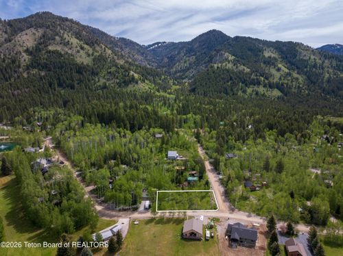 44 Green Canyon Dr, Star Valley Ranch, WY, 83127-5077 | Card Image