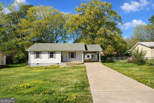 223 Griffin Park Rd, Griffin, GA, 30223-4628 | Card Image