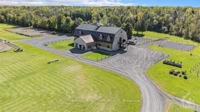 18924 County Rd, House other with 2 bedrooms, 2 bathrooms and 10 parking in North Glengarry ON | Image 1